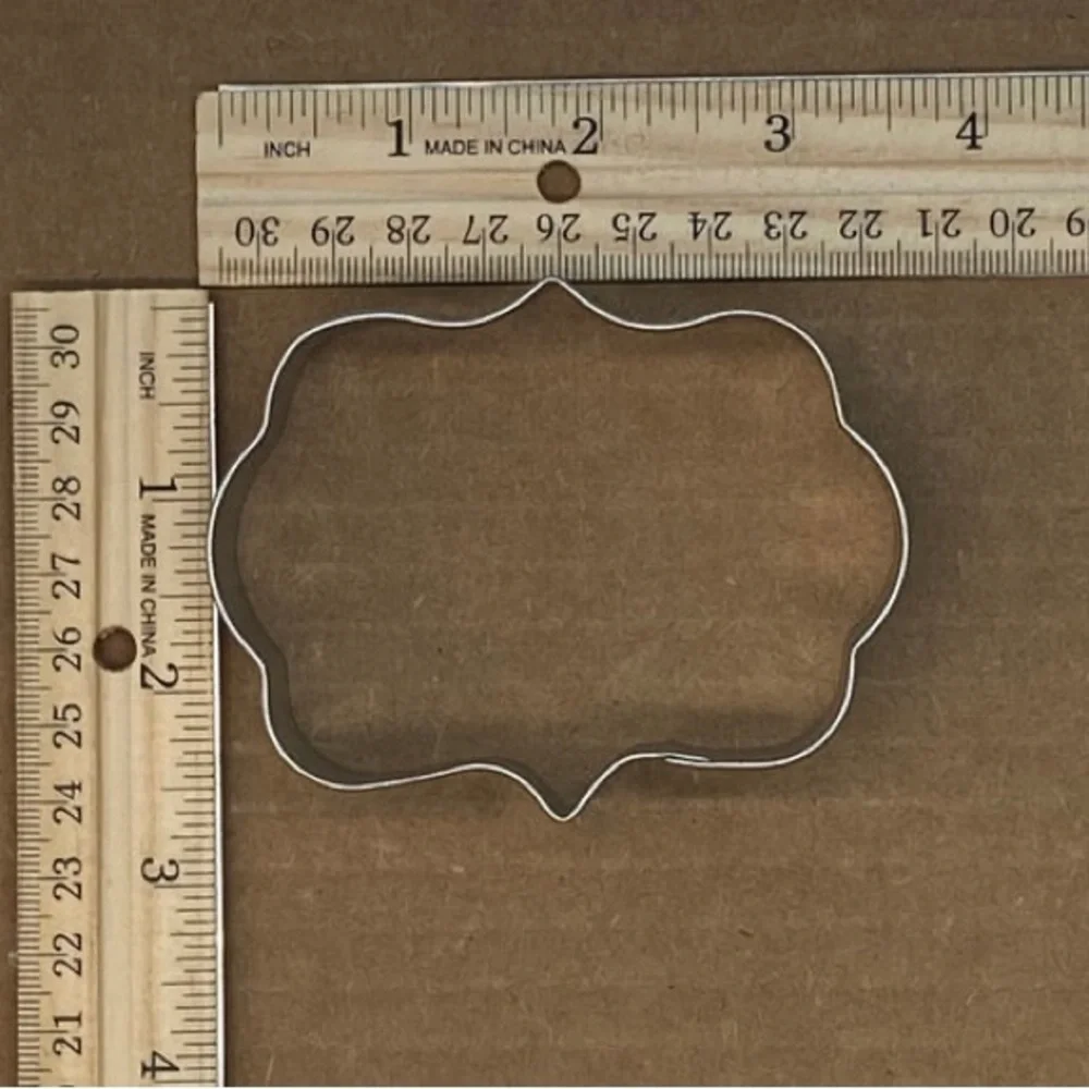 Cutter Cookie cutters lot of 3 Rectangular Plaque and Round Fluted Cookie